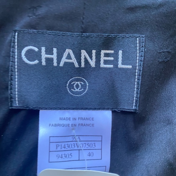NWT $3195 Chanel 💯% authentic wool/silk 2 pc suit - Picture 8 of 16